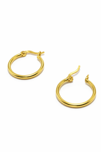 Sterling silver lina hoop earrings