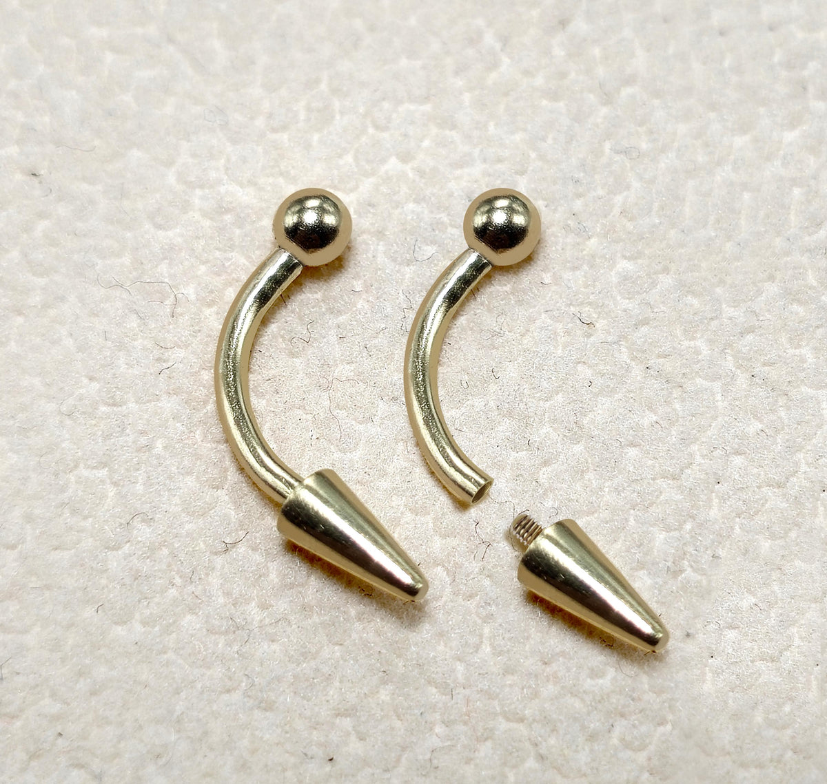 14K Solid Gold Spike Curved Barbell: Vertical Labret Piercing