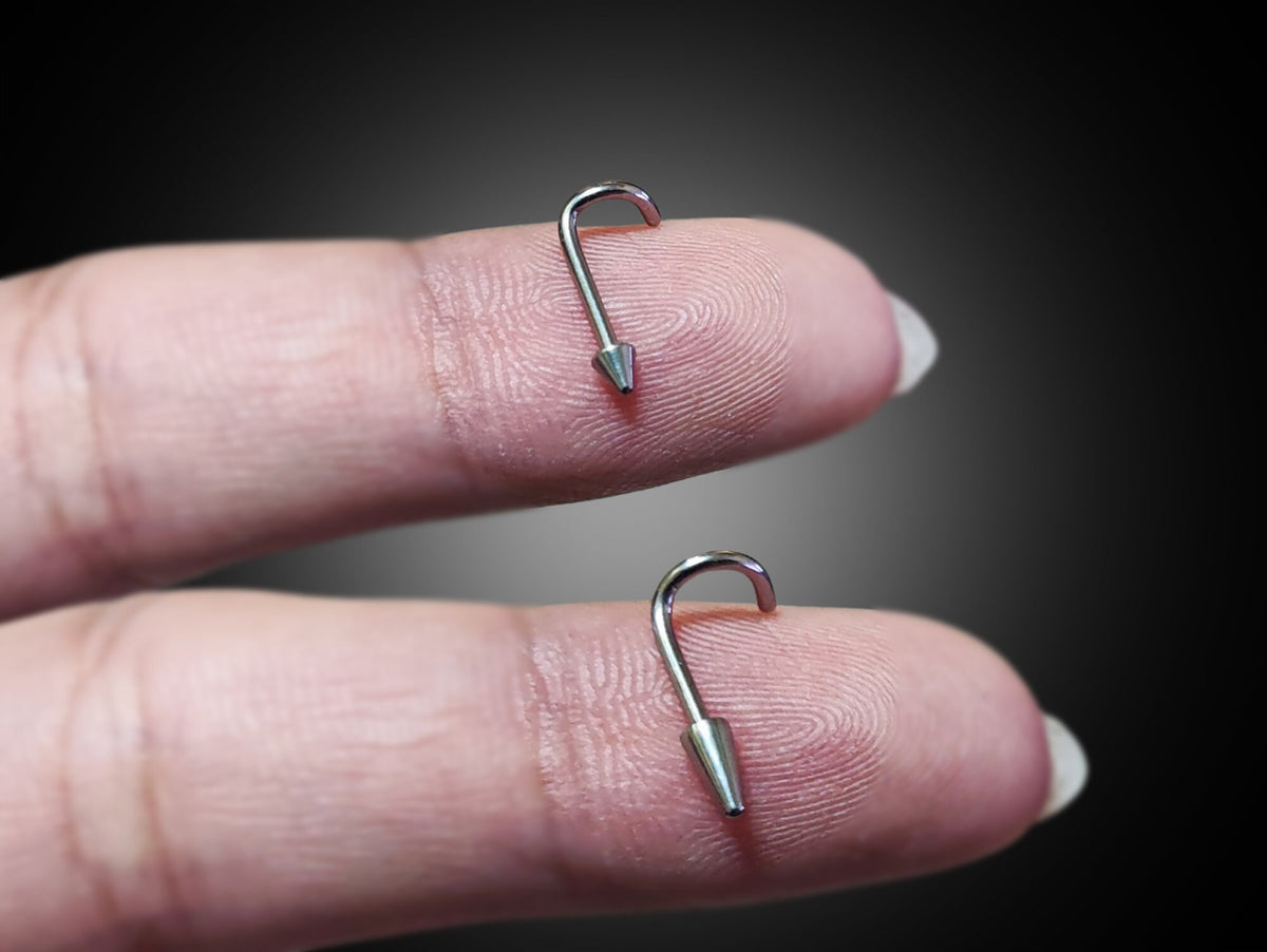 Titanium Spike Nose Stud: 18g/16g Nostril Screw Ring