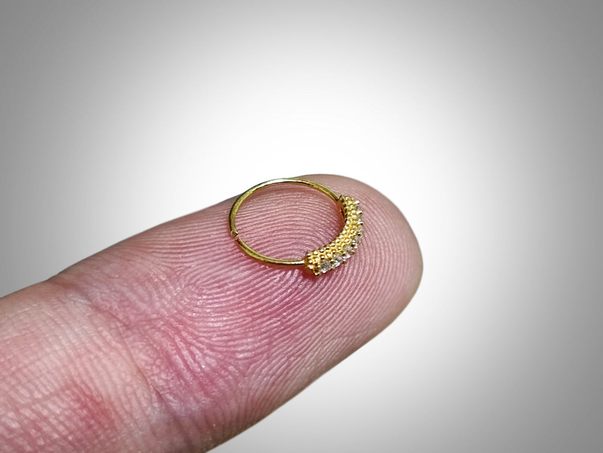 Gold Plated 28G Silver Nostril Ring with Crystal Sets - Bendable Nostril Piercing, Nose Piercing size 8mm