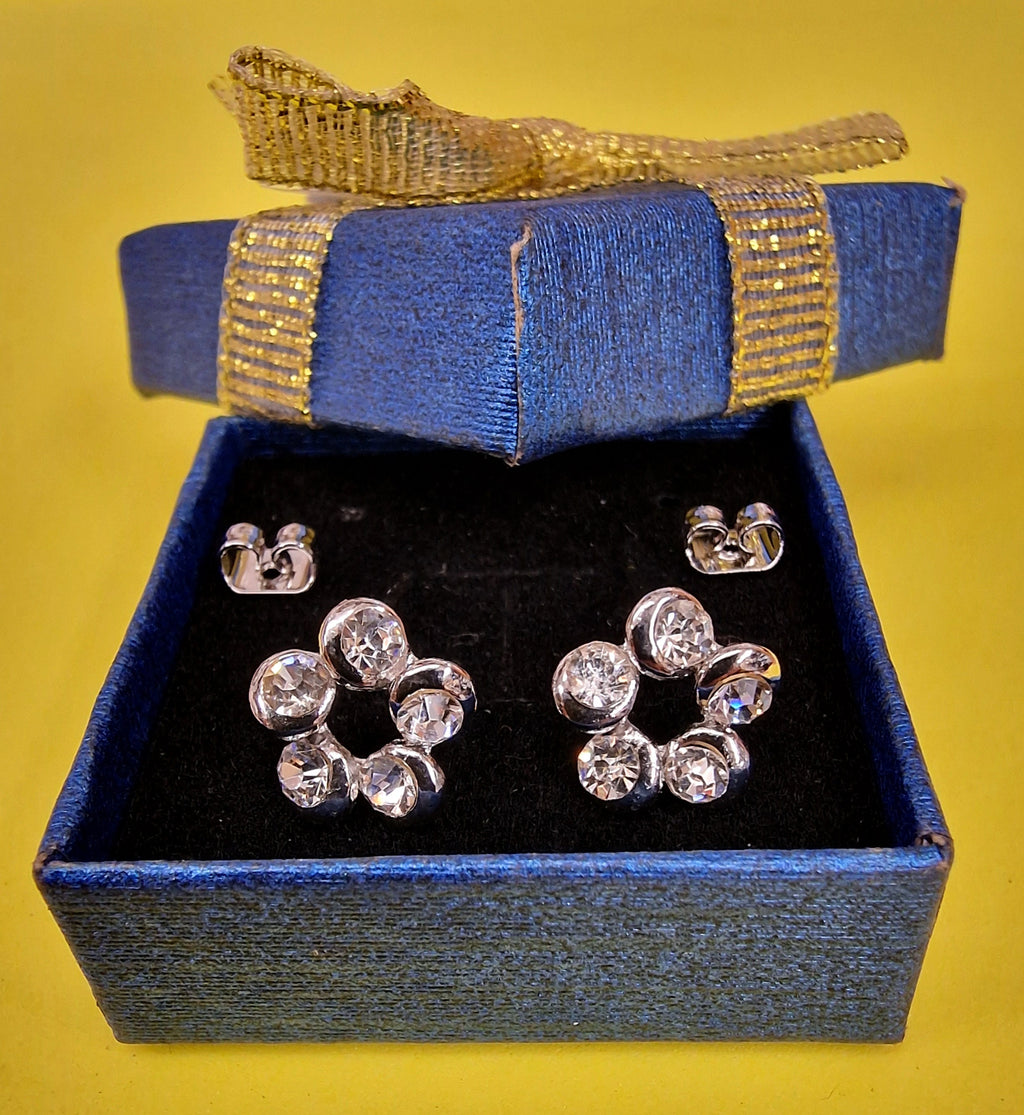 Flower Stud Earrings Fashion Jewelry for Women - High Quality and Sparkling CZ Crystals Earrings Packed in a Gift Box