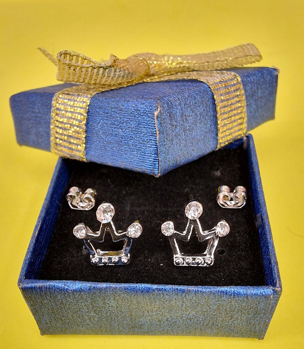 Stud Earrings Crown Design Fashion Jewelry for Women - High Quality and Sparkling CZ Crystals Earrings Packed in a Gift Box