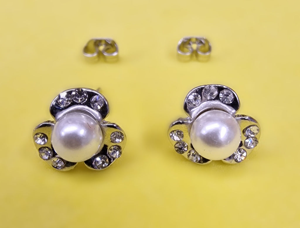 Pearl Earrings Three Leaves Design Fashion Jewelry for Women - High Quality and Sparkling CZ Crystals Earrings Packed in a Gift Box