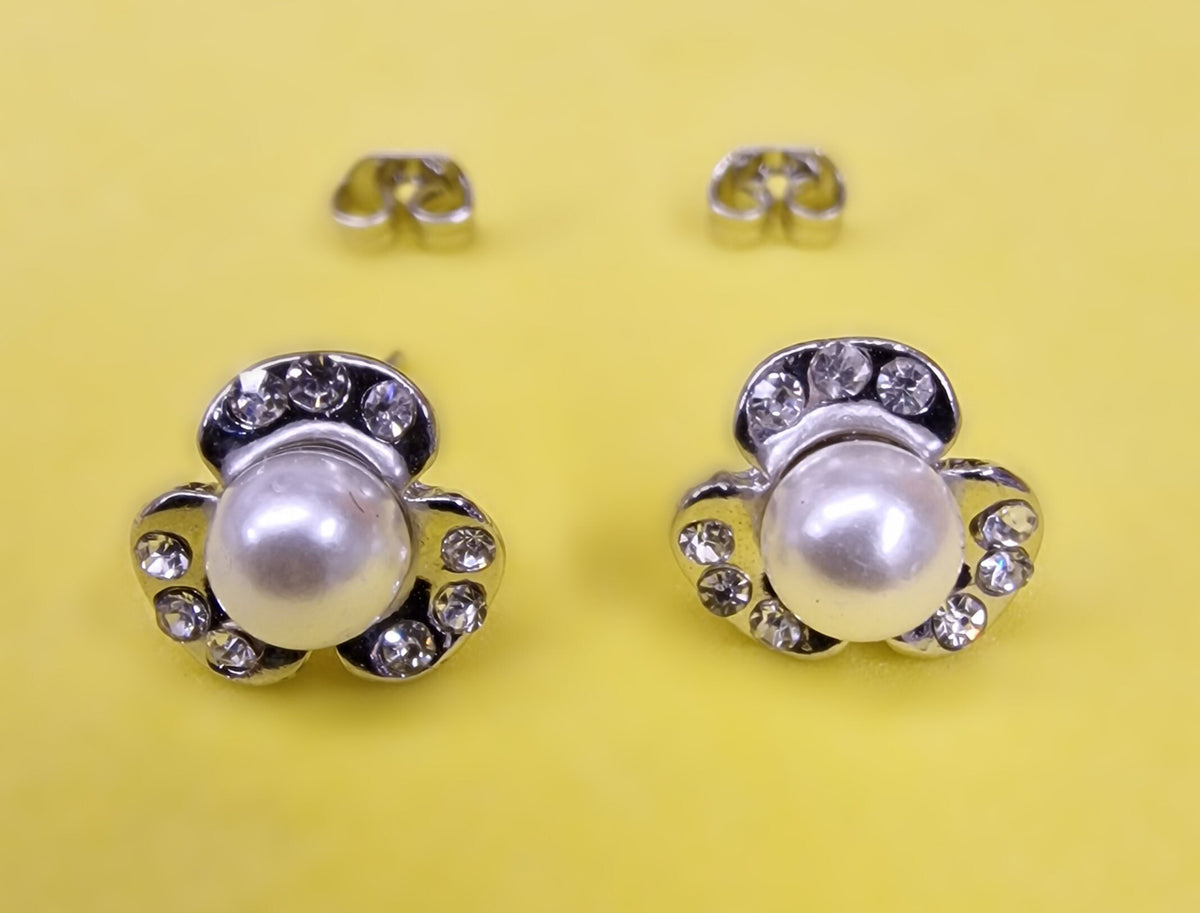 Pearl Earrings Three Leaves Design Fashion Jewelry for Women - High Quality and Sparkling CZ Crystals Earrings Packed in a Gift Box
