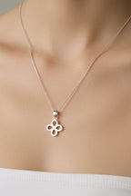 Clover Petal Pendant Necklace